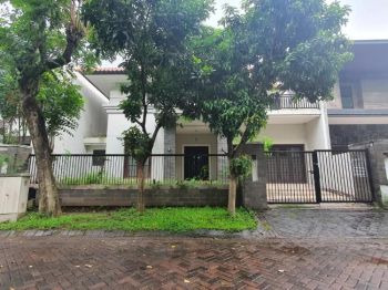 rumah graha family dekat citraland, pakuwon indah, wiyung