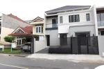 thumbnail-rumah-minimalis-dekat-graha-family-pakuwon-indah-wiyung-0