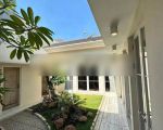 thumbnail-rumah-wiyung-royal-residence-dekat-citraland-pakuwon-indah-9